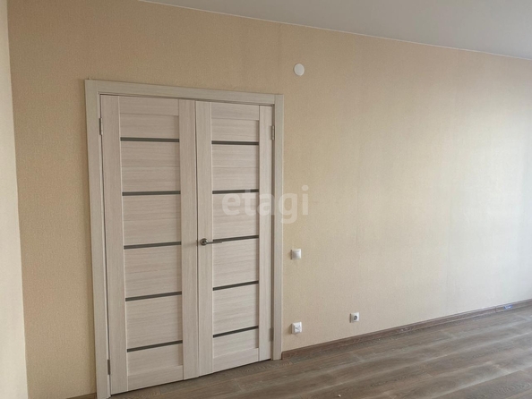 
   Продам 3-комнатную, 73.4 м², Кедровая ул, 13а

. Фото 11.