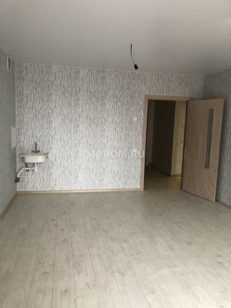 
   Продам 2-комнатную, 56.3 м², Мичурино, дом 2 строение 6

. Фото 3.