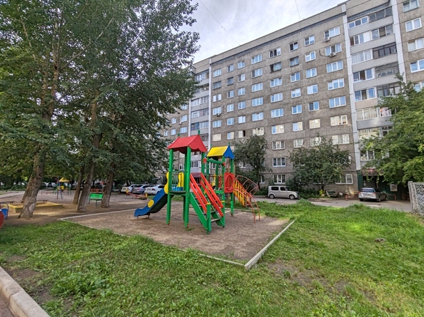 
  Продам 3-комн. квартиру, 55.3 м², Железнодорожников ул, д. 10а
. Фото 27.