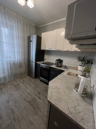 
   Продам 2-комнатную, 55.6 м², Судостроительная ул, 27д

. Фото 1.