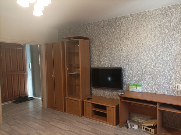 
  Сдам в аренду 1-комнатную квартиру, 41.6 м², Красноярск

. Фото 9.