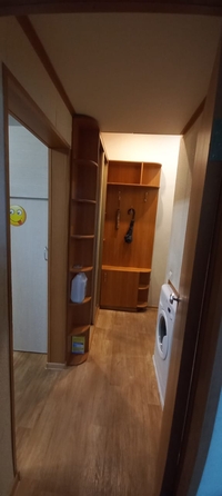 
  Сдам в аренду 1-комнатную квартиру, 32 м², Красноярск

. Фото 1.