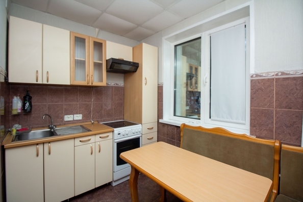 
   Продам 2-комнатную, 55.1 м², Парижской Коммуны ул, 42а

. Фото 9.