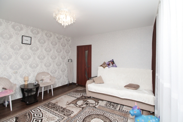 
   Продам 3-комнатную, 60.1 м², Республики ул, 49

. Фото 5.
