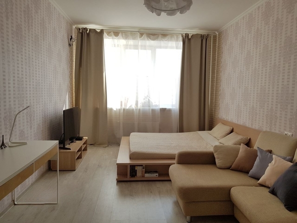 
  Сдам в аренду 1-комнатную квартиру, 40 м², Красноярск

. Фото 1.