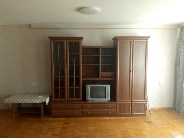 
  Сдам в аренду 2-комнатную квартиру, 60 м², Красноярск

. Фото 4.