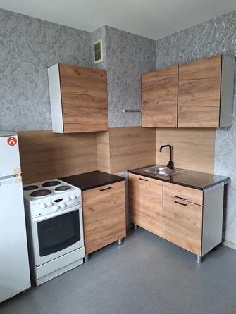 
  Сдам в аренду 1-комнатную квартиру, 33 м², Красноярск

. Фото 3.