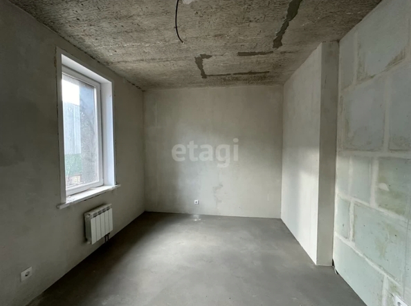 
   Продам 2-комнатную, 44 м², Матросова ул

. Фото 3.