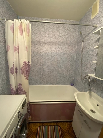 
  Сдам в аренду 1-комнатную квартиру, 40.6 м², Красноярск

. Фото 8.