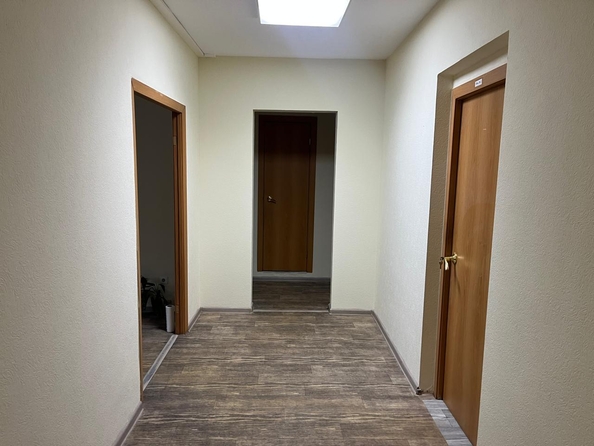 
  Продам 4-комн. квартиру, 131 м², Шумяцкого ул, д. 11
. Фото 8.