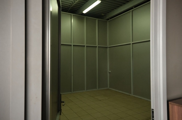 
  Сдам автосервис, 1600 м², Рокоссовского ул, д. 22а/3
. Фото 15.