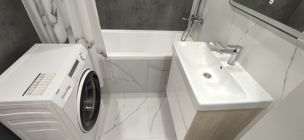 
  Сдается 2-комн. квартира, 46 м², Лесников ул
. Фото 9.