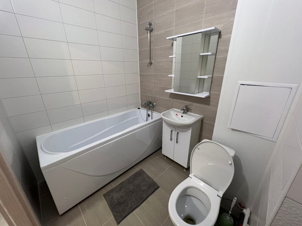 
  Сдам 1-комн. квартиру, 42 м², Ленина ул, д. 97
. Фото 9.