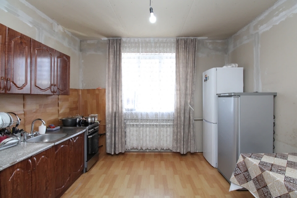 
  Продам дом, 112 м², СНТ Автодорожник (Солонцовский сельсовет)
. Фото 6.