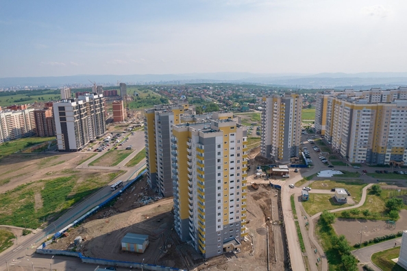 
  Продается 3-комн. квартира, 70.24 м², ЖК Нанжуль-Солнечный, дом 13а
. Фото 7.