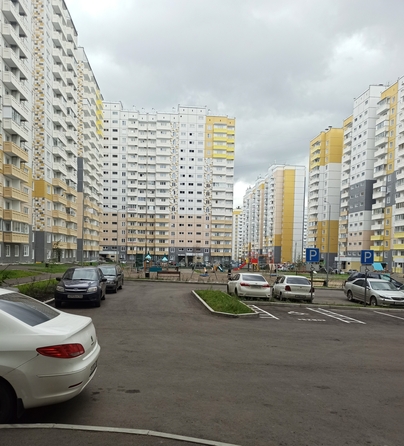 
  Продается 3-комн. квартира, 64.7 м², ЖК Нанжуль-Солнечный, дом 8
. Фото 1.