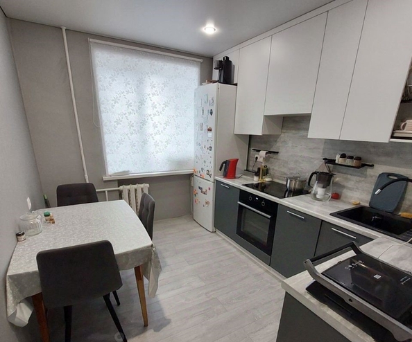 
  Сдам 2-комн. квартиру, 56 м², Комсомольская ул, д. 30
. Фото 2.