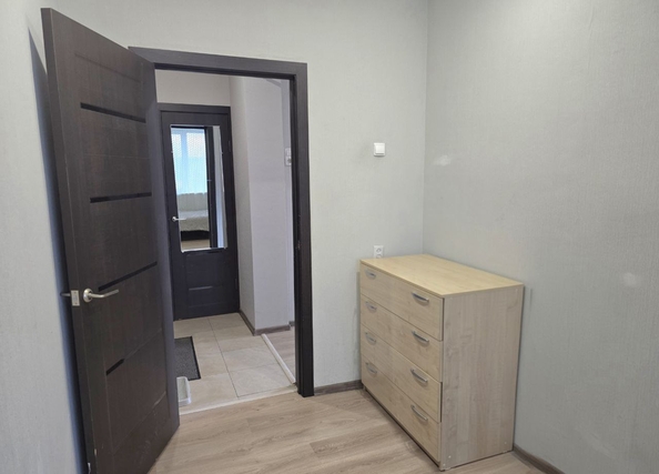 
  Продам 2-комн. квартиру, 43 м², Киренского ул, д. 122
. Фото 11.