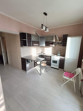 
  Сдается 1-комн. квартира, 38 м², Батурина ул
. Фото 1.