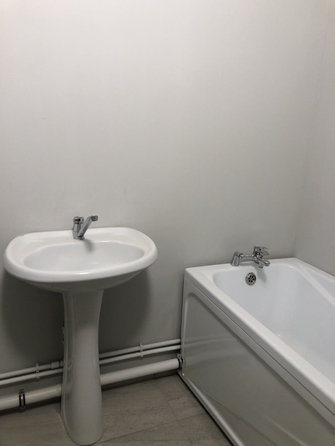 
  Продается 1-комн. квартира, 45.9 м², ЖК Белый квартал на Спандаряна, 2
. Фото 7.