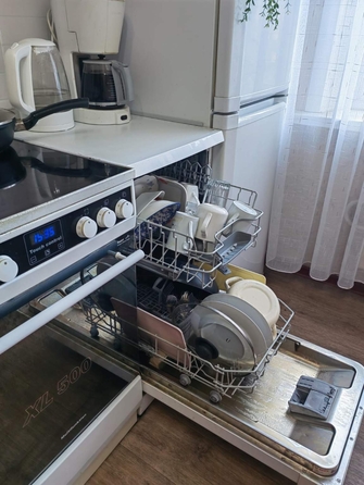 
  Сдается 3-комн. квартира, 64.7 м², Лауреатов ул
. Фото 3.