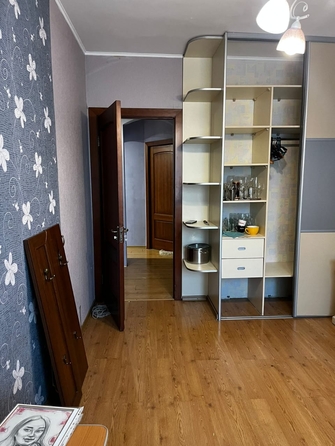 
  Продам 3-комн. квартиру, 69 м², Светлогорская ул, д. 27
. Фото 1.