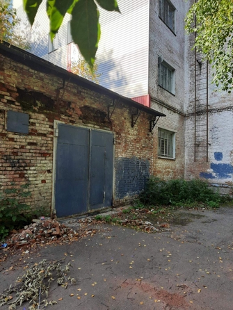 
  Продается гараж, 138 м², Комсомольская ул
. Фото 1.