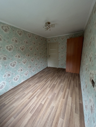 
  Продам 3-комн. квартиру, 59 м², Крупской ул, д. 24
. Фото 5.
