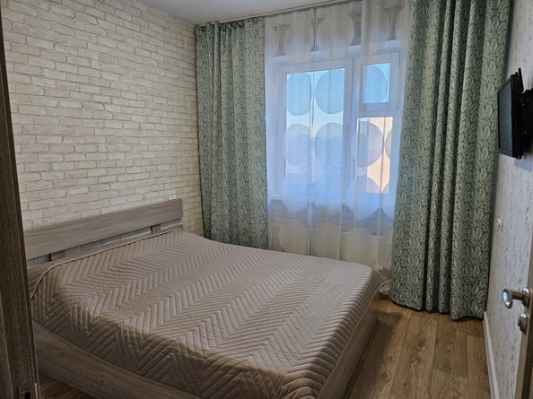 
  Продается 1-комн. квартира, 41 м², Линейная ул, д. 76
. Фото 3.