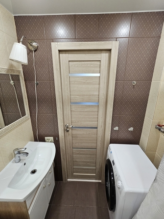 
  Продается 1-комн. квартира, 41 м², Линейная ул, д. 76
. Фото 7.