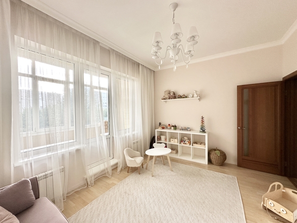 
  Продается 3-комн. квартира, 130 м², Киренского ул, д. 83
. Фото 14.