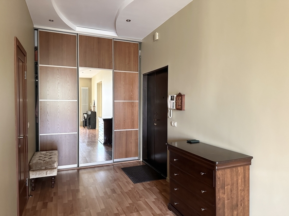 
  Продается 3-комн. квартира, 130 м², Киренского ул, д. 83
. Фото 29.
