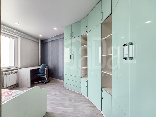 
  Продам 3-комн. квартиру, 70 м², Караульная ул, д. 40
. Фото 15.