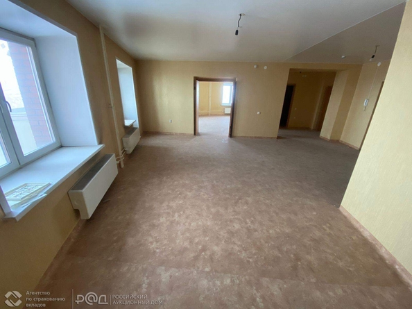 
  Продается 4-комн. квартира, 123.7 м², Ботанический б-р
. Фото 3.