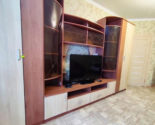 
  Сдам 1-комн. квартиру, 31 м², Республики ул, д. 37а
. Фото 2.