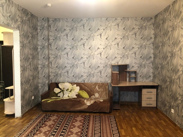 
  Сдам 1-комн. квартиру, 42 м², Карамзина ул, д. 14
. Фото 4.