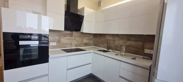 
  Продам 2-комн. квартиру 52.6 м², в ЖК Покровка-Life, дом 2. Фото 4.