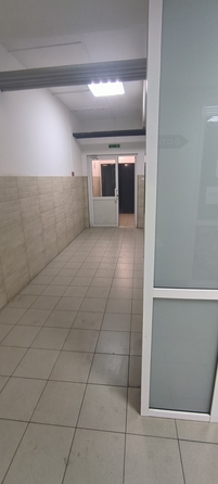 
  Продам универсальное помещение 34.5 м², в ЖК Белые Росы, дом 34. Фото 4.
