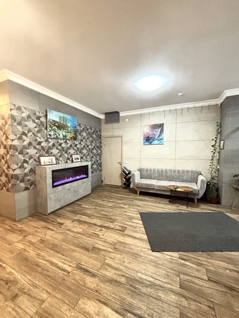 
  Продам 2-комн. квартиру 64 м², в ЖК Перья, дом 1. Фото 1.