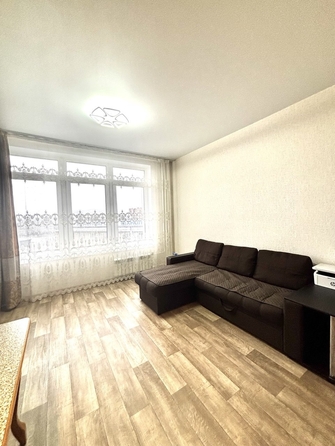 
  Продам 2-комн. квартиру 64 м², в ЖК Перья, дом 1. Фото 7.