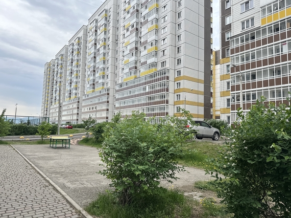 
  Продам 3-комн. квартиру 65.5 м², в ЖК Иннокентьевский, 3 мкр дом 6. Фото 1.