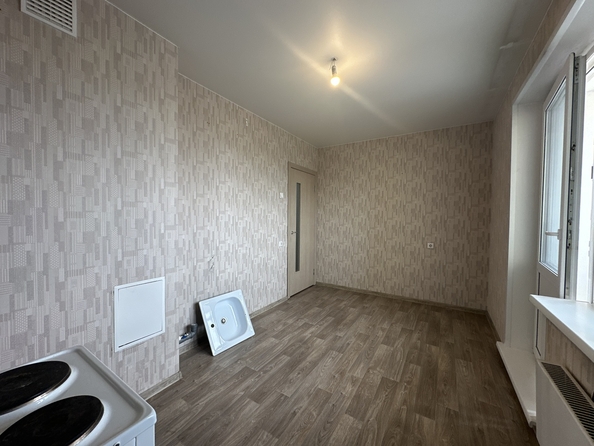
  Продам 3-комн. квартиру 65.5 м², в ЖК Иннокентьевский, 3 мкр дом 6. Фото 11.