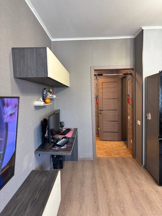 
  Продам 2-комн. квартиру 46.7 м², в ЖК Белые Росы, дом 21. Фото 10.
