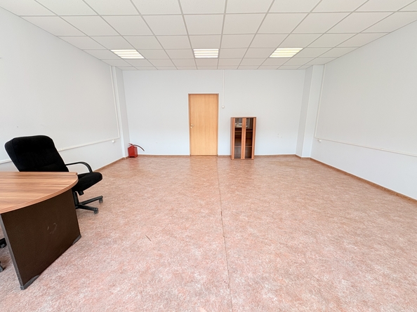 
  Сдается офис 36.9 м². Фото 3.