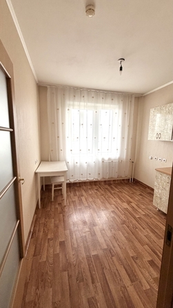 
  Продам 1-комн. квартиру 32 м², в ЖК Зеленый городок, дом 10. Фото 5.