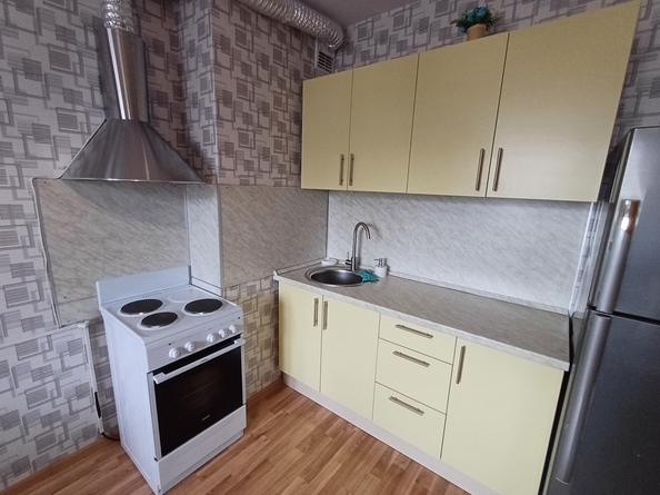 
  Сдам посуточно 1-комн. квартиру 38.5 м². Фото 6.