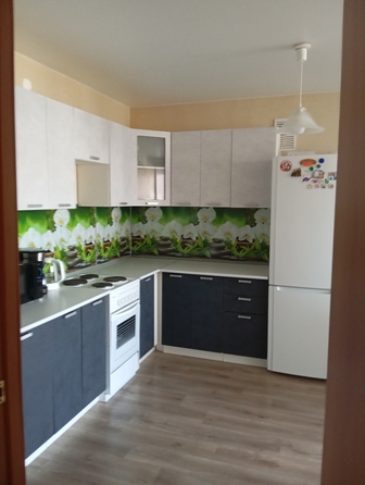 
  Продается 3-комн. квартира 72.9 м². Фото 1.