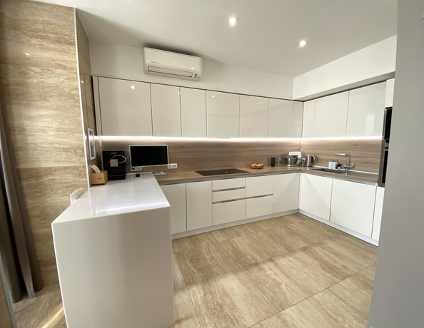 
  Продам 4-комн. квартиру 146 м². Фото 2.