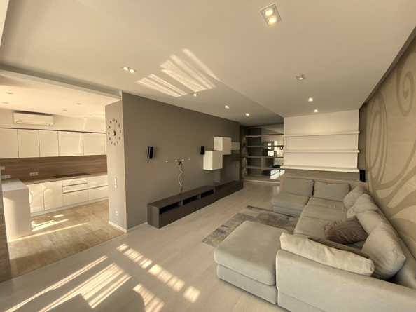 
  Продам 4-комн. квартиру 146 м². Фото 4.