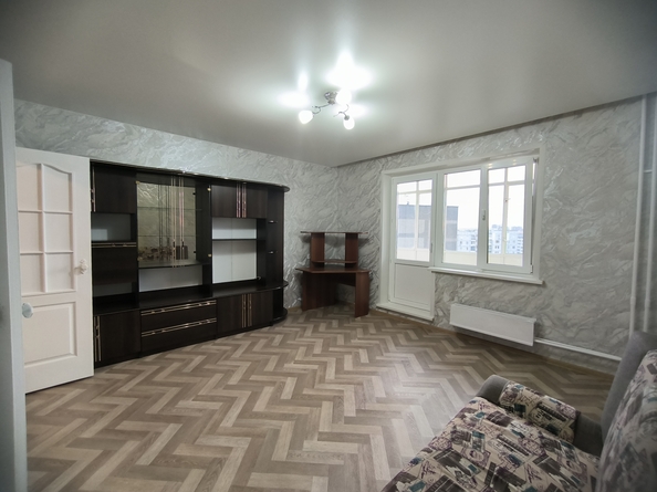 
  Сдам 1-комн. квартиру 37.9 м². Фото 1.